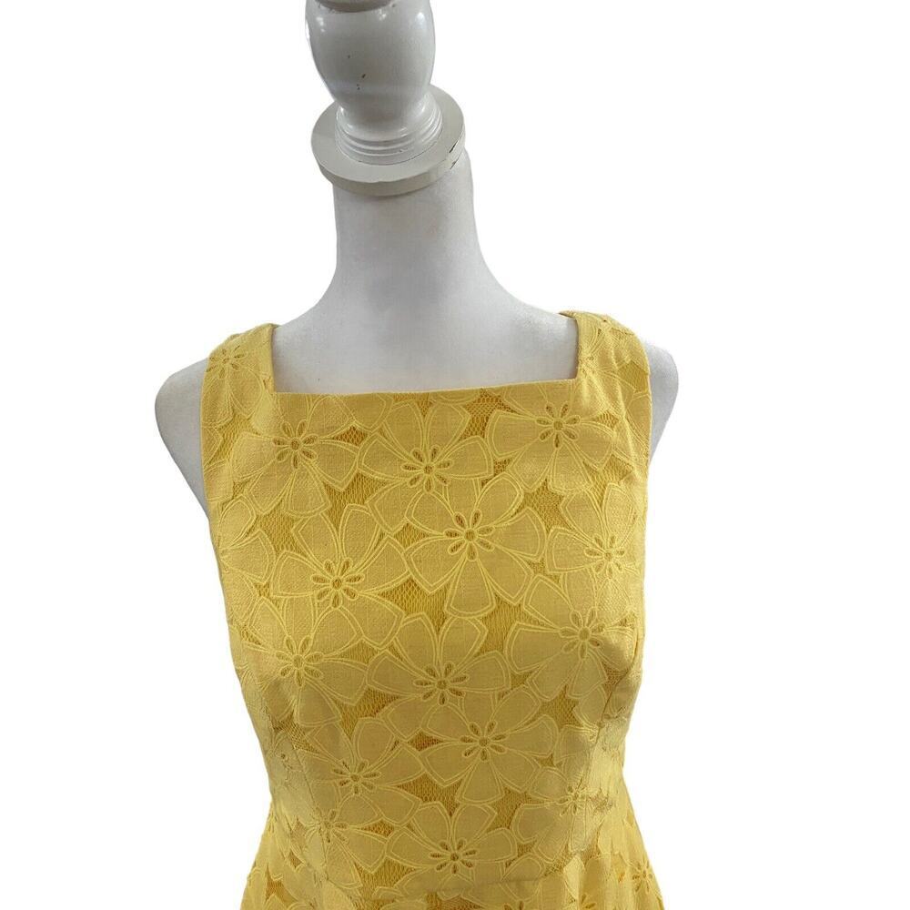 Maggy London Dress Womens Size 8P Yellow Floral Sheer Overlay Sleeveless Zip Up - Picture 2 of 11